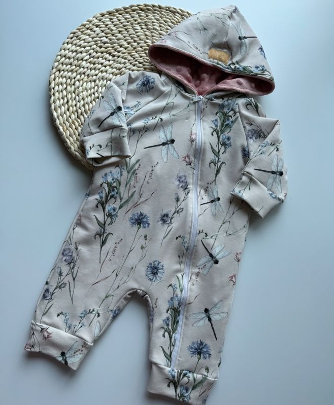 Krásný jarní overálek pro novorozeňátko 💐